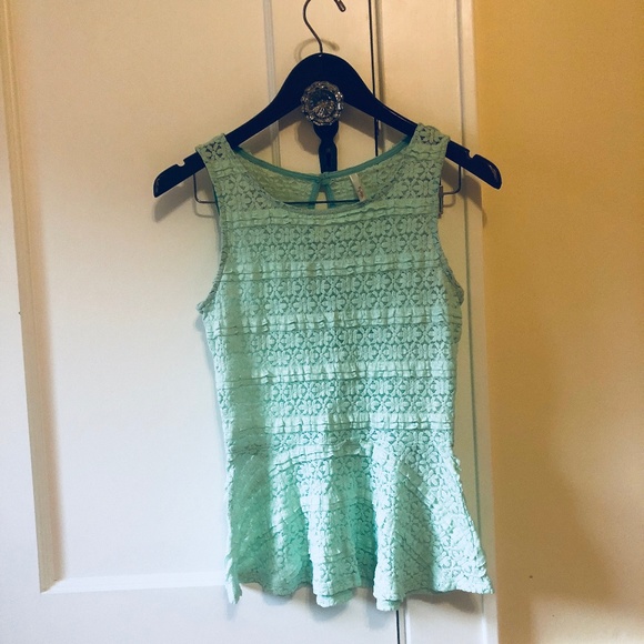Mint Lace Peplum Top - Picture 5 of 5
